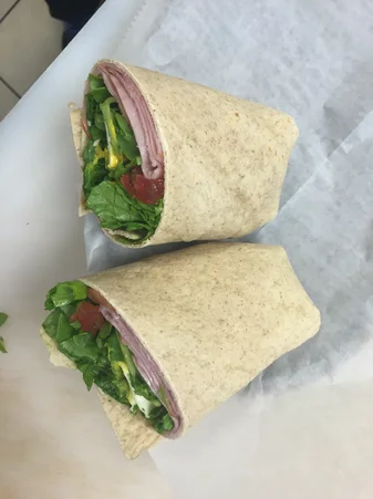 Shake It, Smoothie and wrap cafe